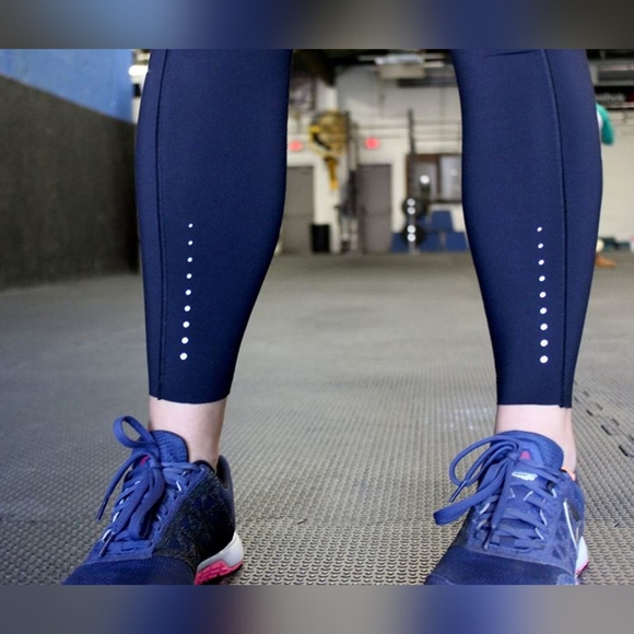 Lululemon Fast And Free Reflection Leggings 25" Size 8 - Picture 5 of 11